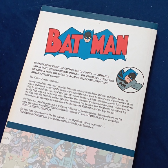 Batman vol 5 Chronicles New - Picture 5 of 5